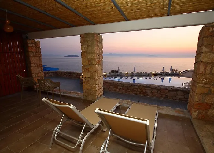 Vega Aparts Aparthotel