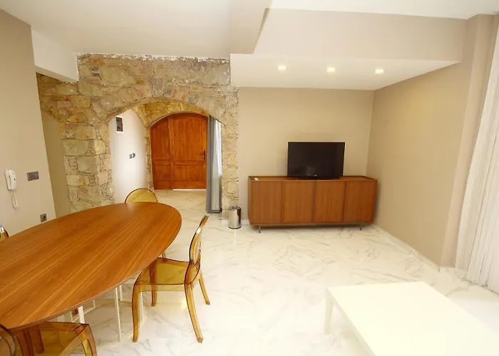 Vega Aparts 3* Gümüşlük