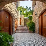 Aparthotel Vega Aparts 3*