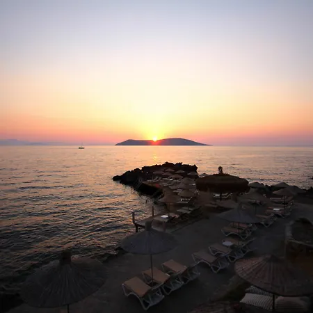 Aparthotel Vega Aparts Gumusluk