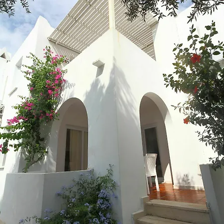 Aparthotel Vega Aparts