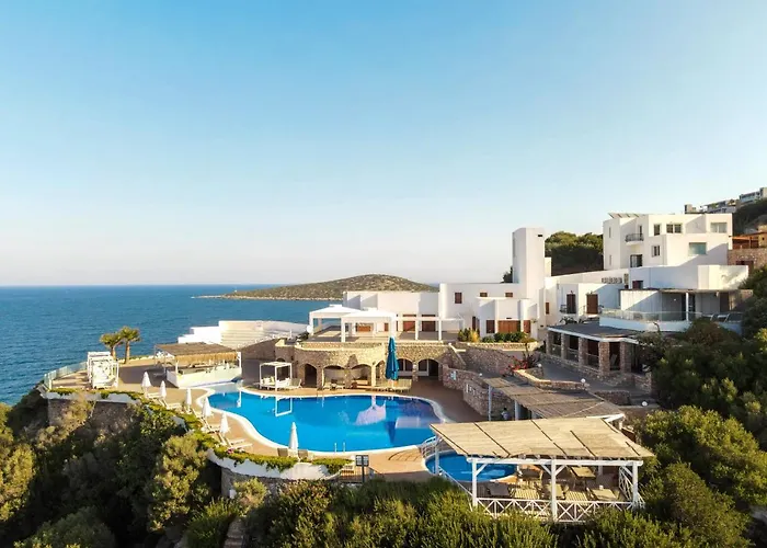 Vega Aparts Aparthotel 3*