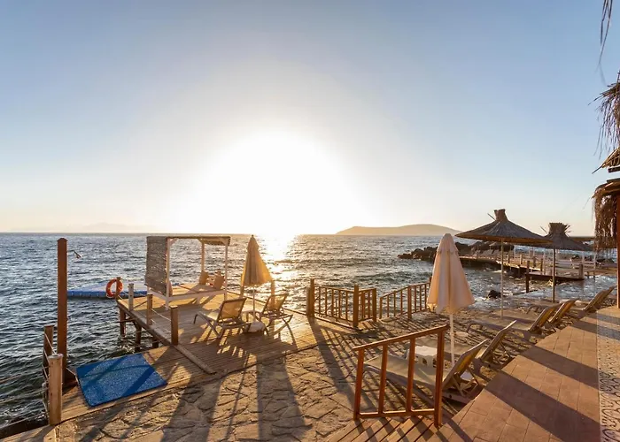 Vega Aparts Aparthotel