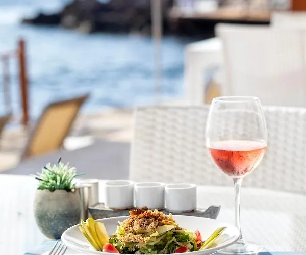 Vega Aparts Апарт-отель 3*